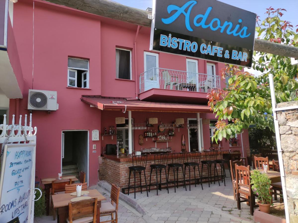 Adonis Bistro Cafe Bar Vandrarhem Fethiye Exteriör bild